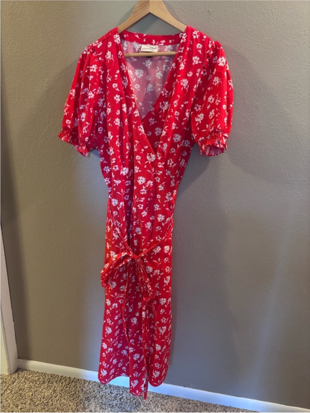 Universal Thread Wrap Midi Dress Red Floral
